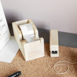 Klebebandroller Holz -Günstig Haushaltsgegenstände 372211 20925 1 scaled