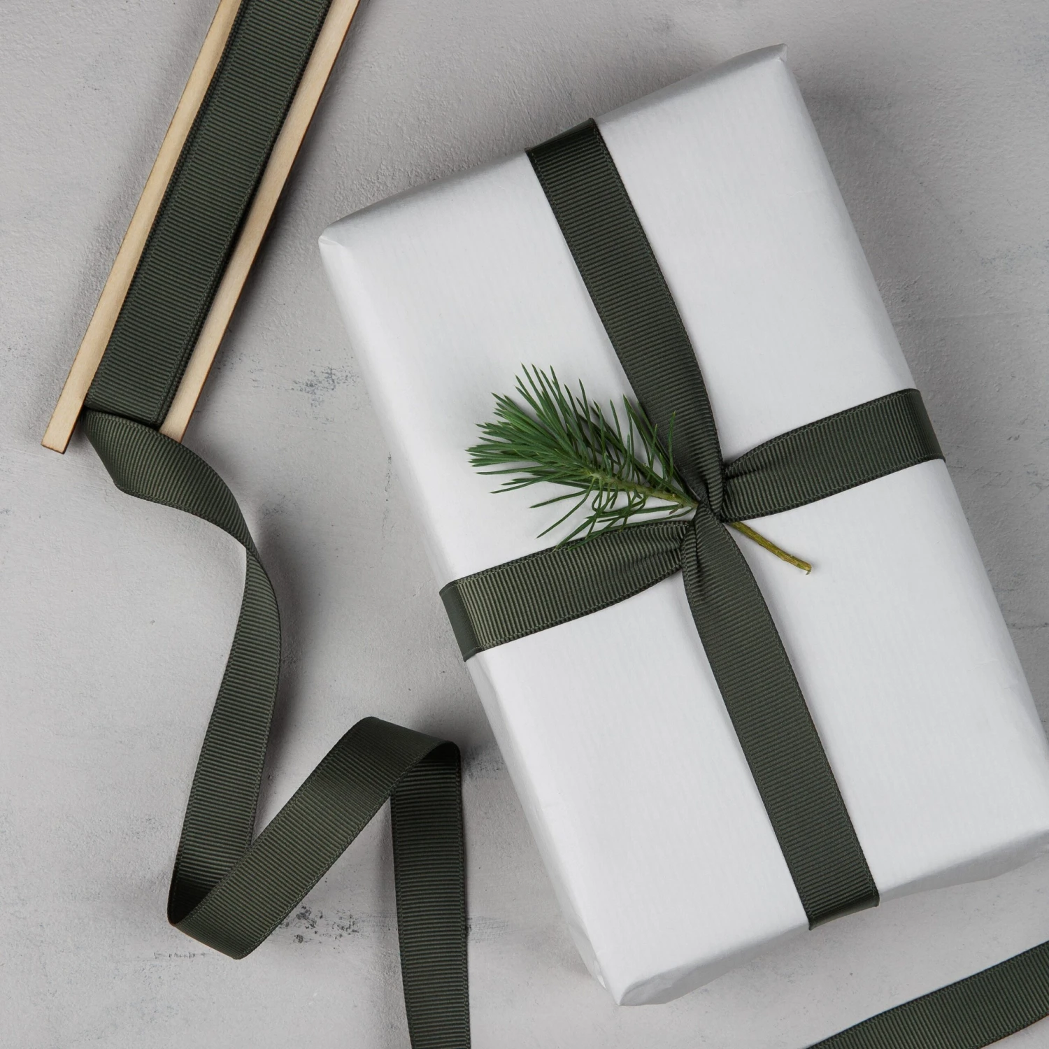 Geschenkband Grün 2 Geschenkband Grün – Bild 2