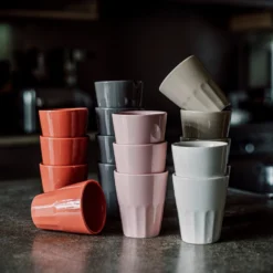 Becher Porzellan Sandbeige 10 Becher Porzellan Sandbeige -Günstig Haushaltsgegenstände 400737 28721 scaled